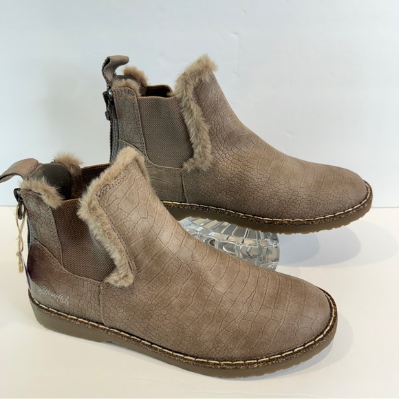 Blowfish Malibu Women’s Faux Fur Croc-Embossed Brown Ankle Boots Size 9 NWOB - Picture 1 of 16